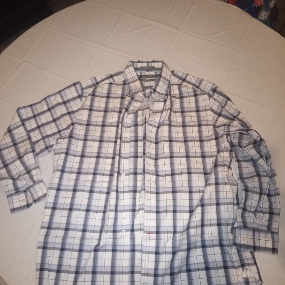 Daniel Cremieux Blue and White Plaid Button Down Shirt